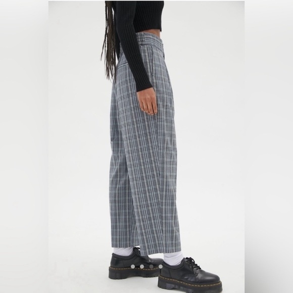 Urban Outfitters High Waisted Plaid Pleated Trouser S - Picture 3 of 15